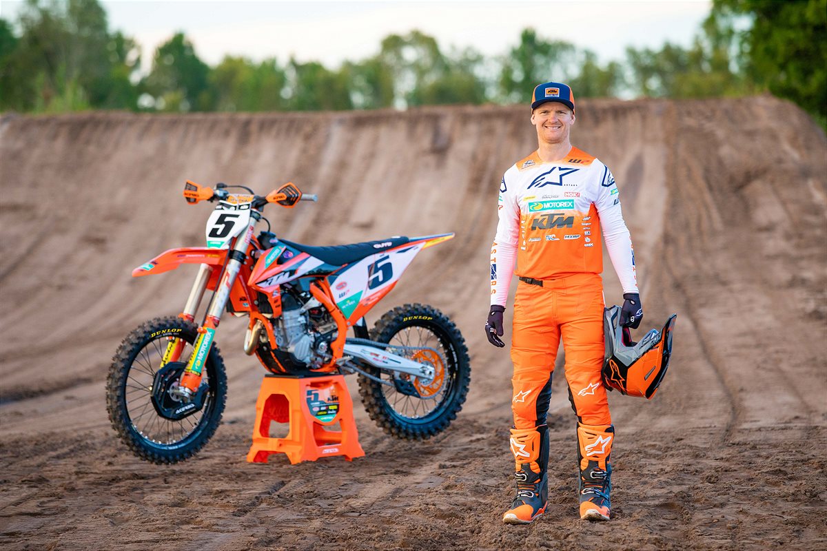 KTM_Racing_Team_2022_3