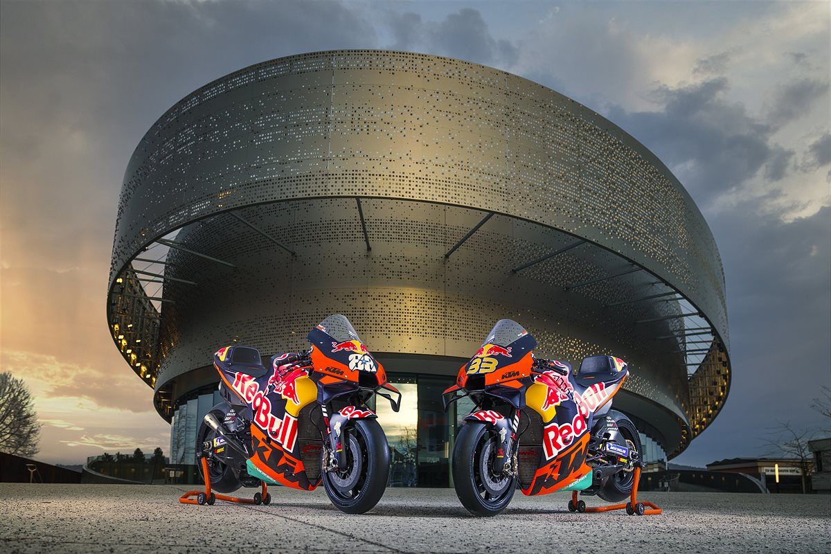 2022 MotoGP launch RC16s: Binder & Oliveira