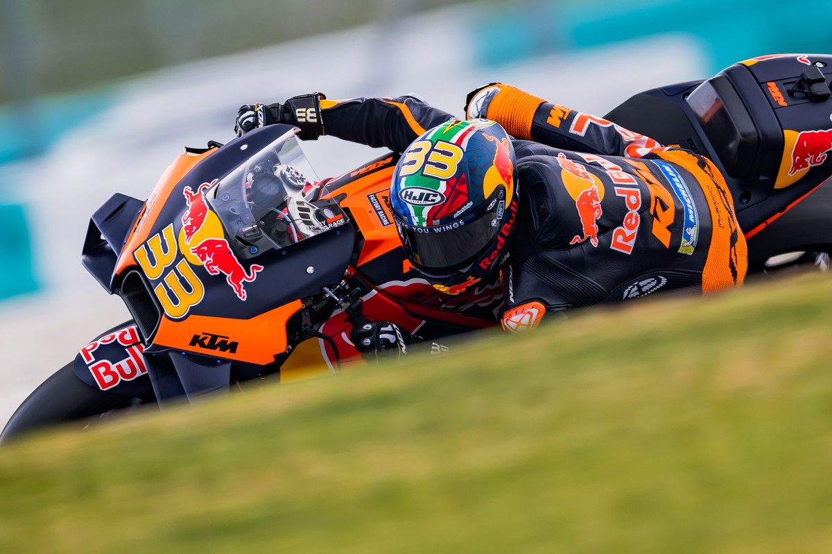 Brad Binder KTM MotoGP 2022 pre-season test Sepang