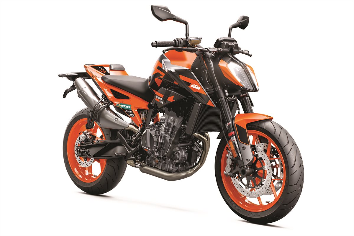 424726_MY22 890 DUKE GP ORANGE _45_ Front-Right_