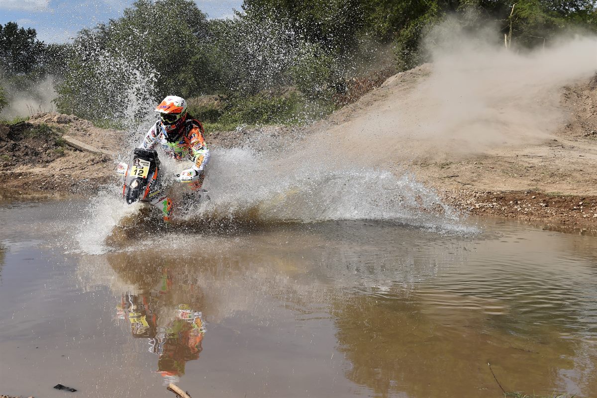Laia Sanz KTM 450 RALLY Prologue Dakar 2016
