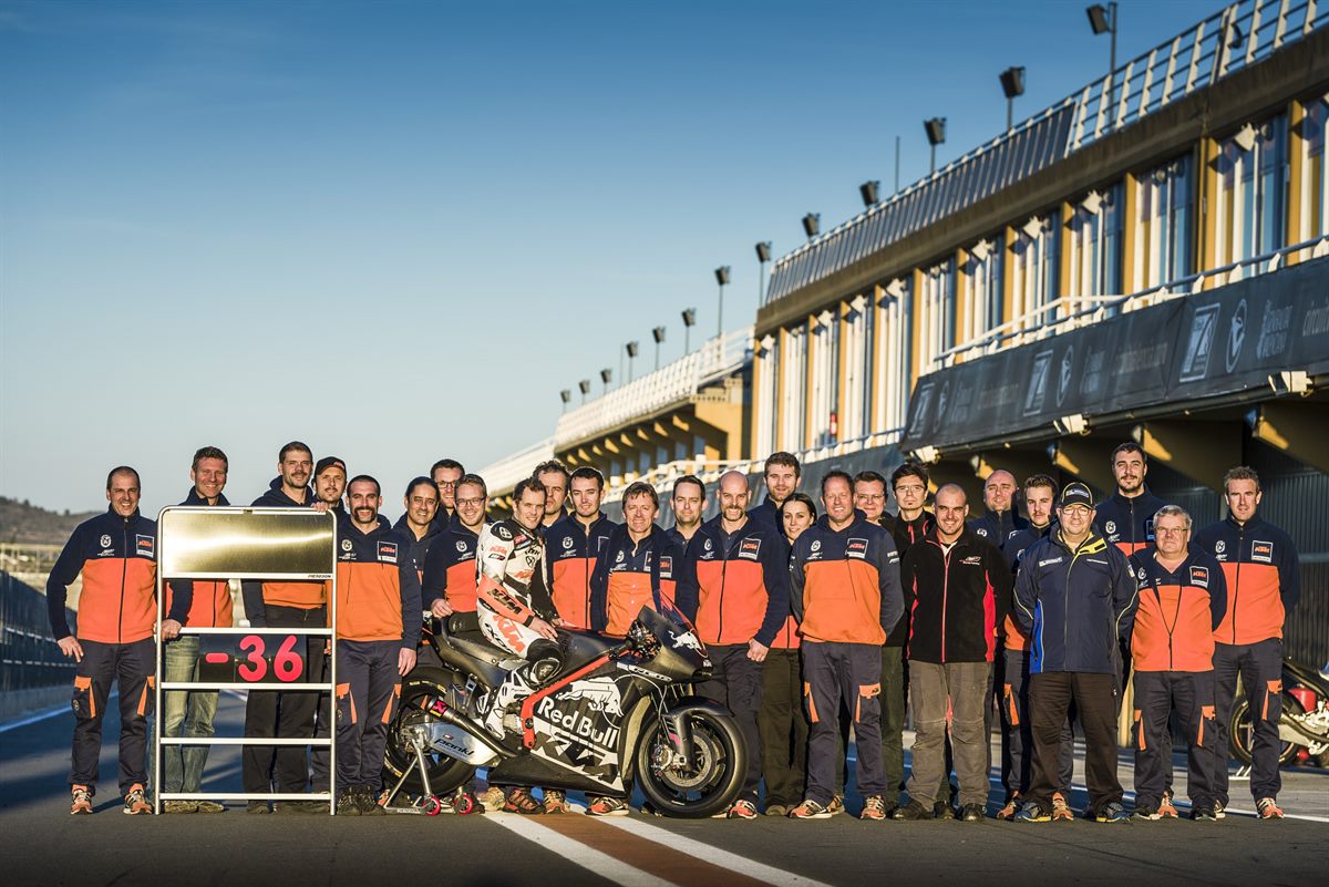 KTM MotoGP & Moto3 Test Team Valencia 2015