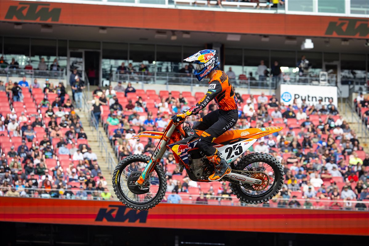 Red Bull KTM Factory Racing - Round 15 SX