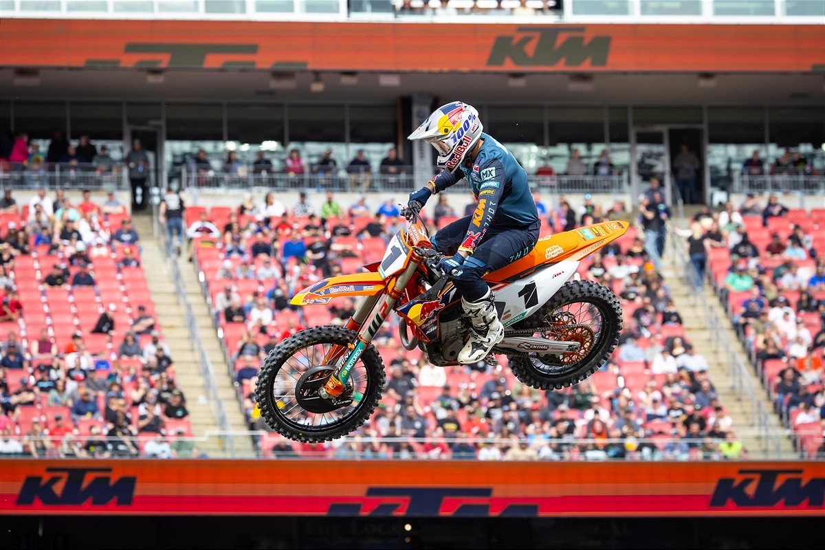 Red Bull KTM Factory Racing - Round 15 SX