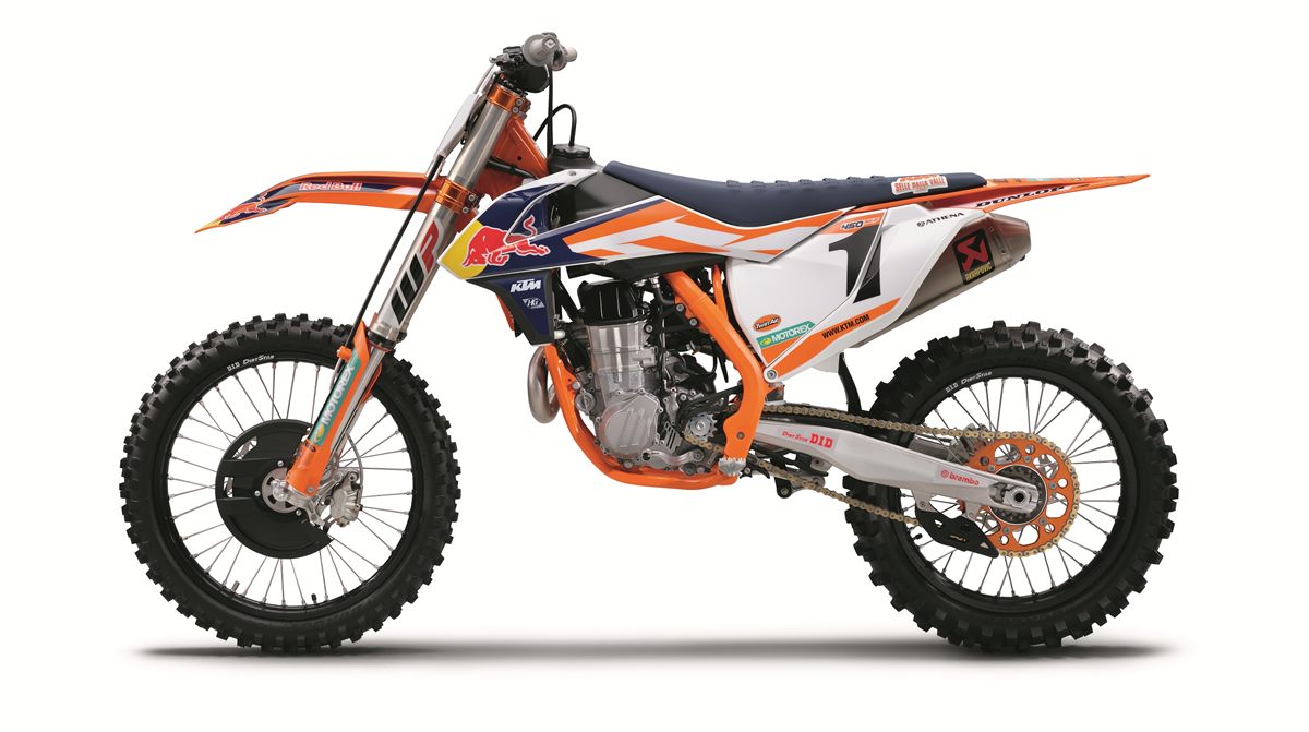 450_SX-F_Factory_le_90_de