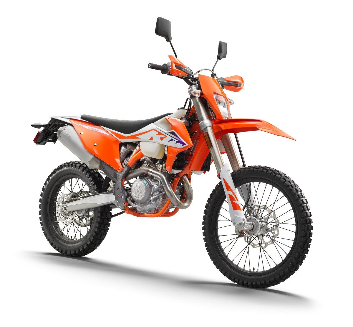 430019_MY23 KTM 500 EXC-F - US _front right_