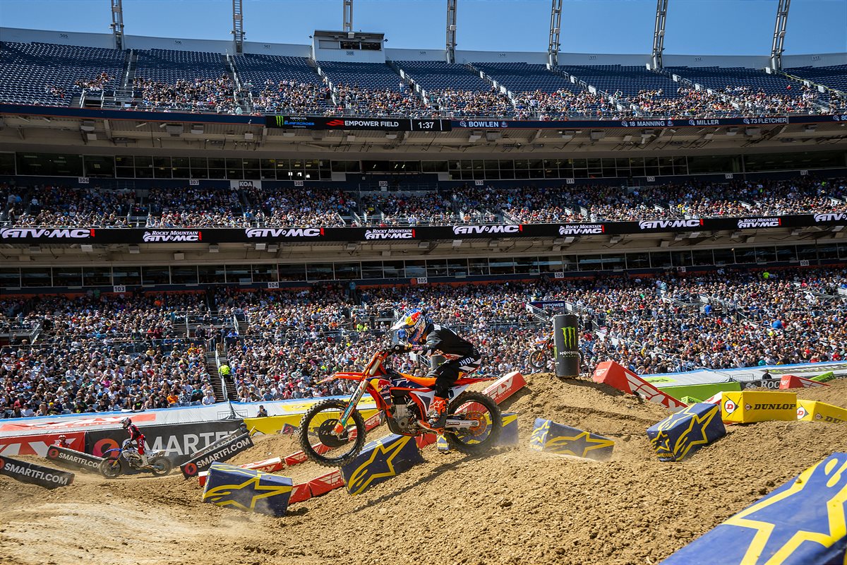 Red Bull KTM Factory Racing - Round 16 SX