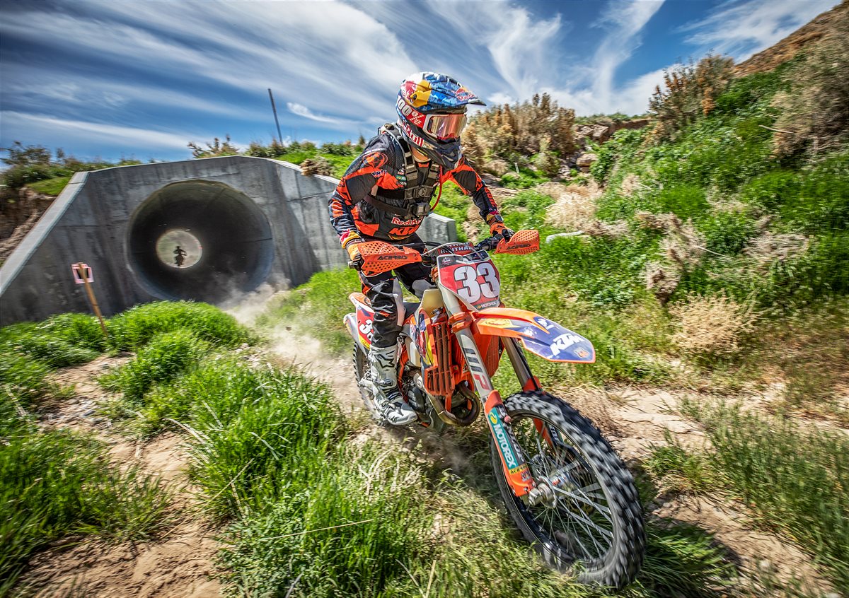 FMF KTM Factory Racing - H&H RD 4
