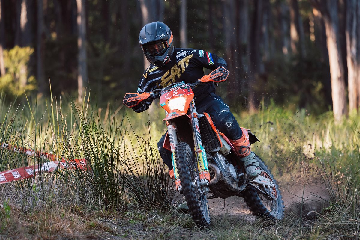 KTM-2022-A4DE-Erica-1