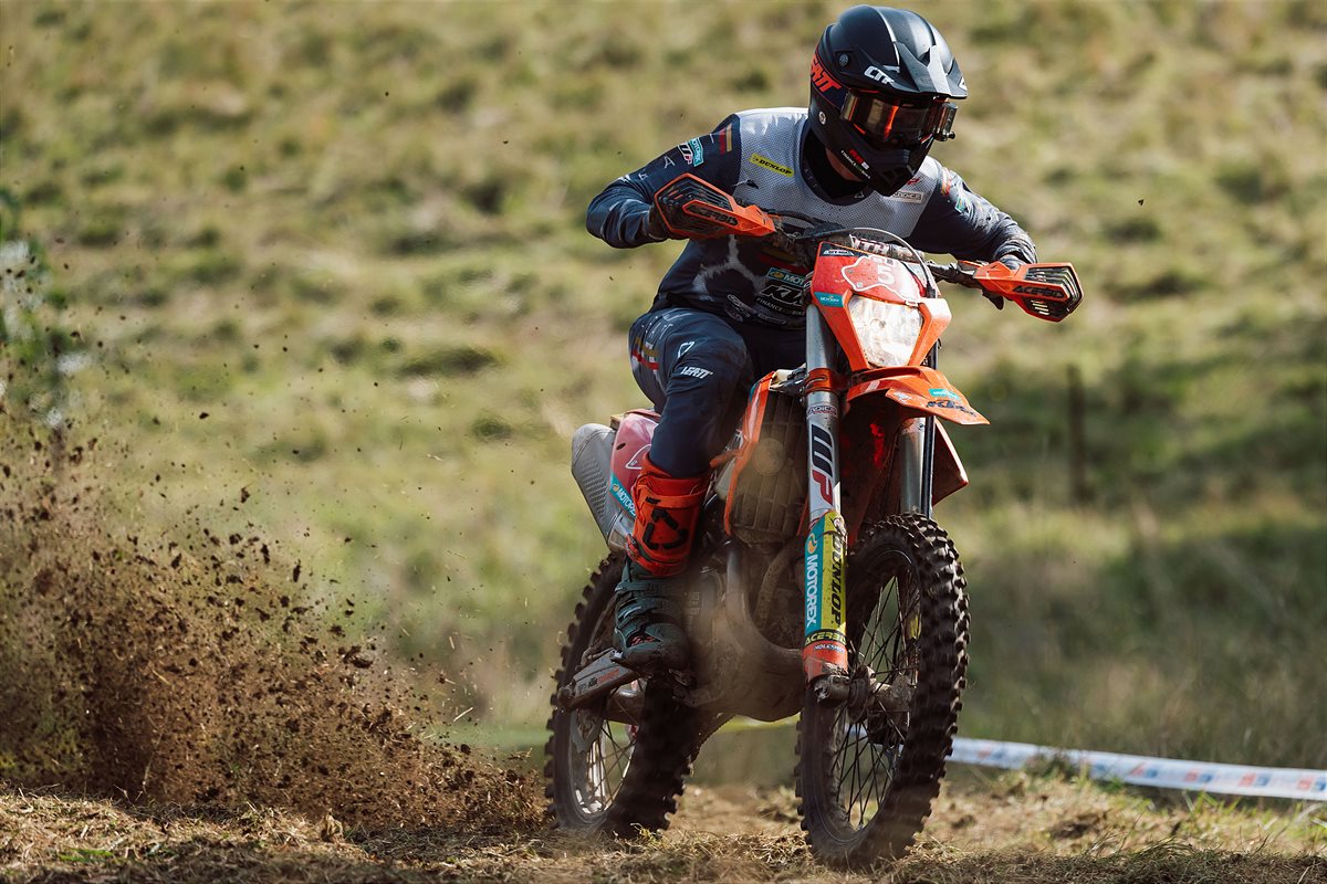 KTM-2022-A4DE-Erica-9