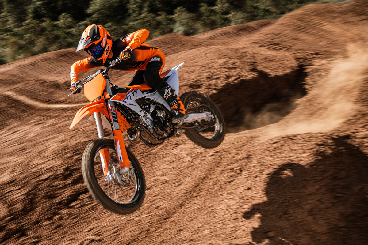 2023 KTM SX