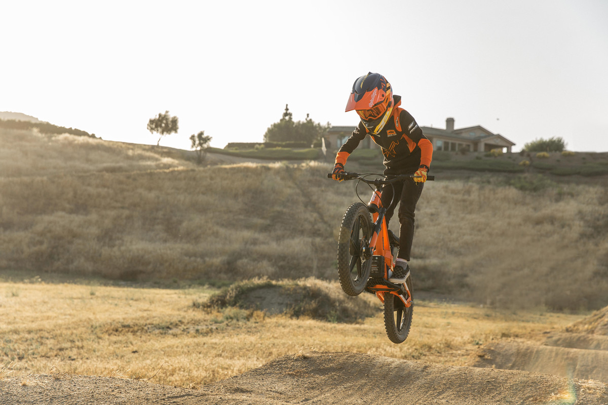 MY23 KTM 20eDRIVE FACTORY EDITION