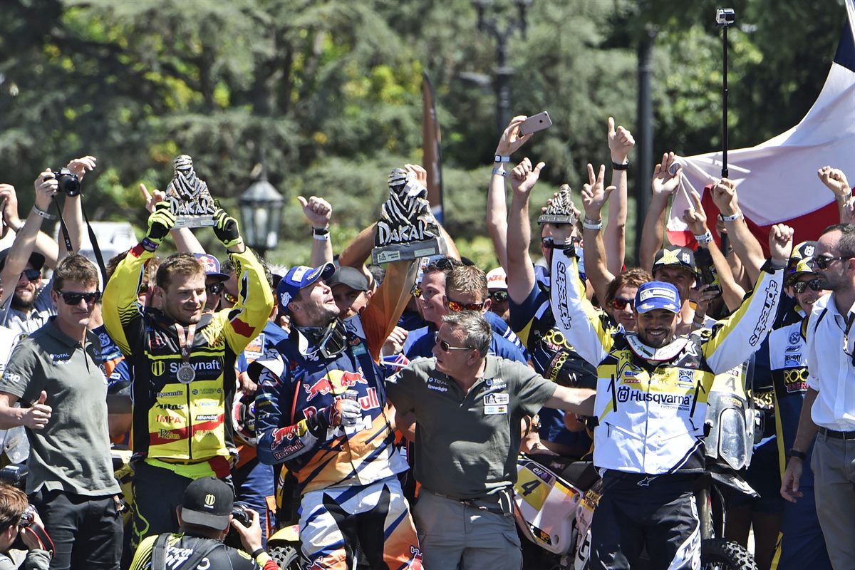 Toby Price_Stefan Svitko Podium Dakar 2016