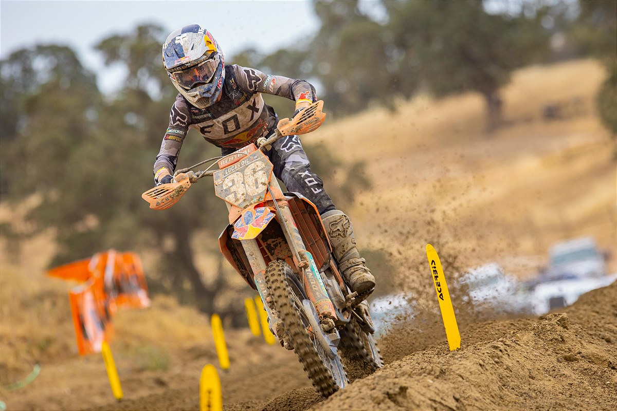 RED BULL KTM Factory Racing - Round 2 MX