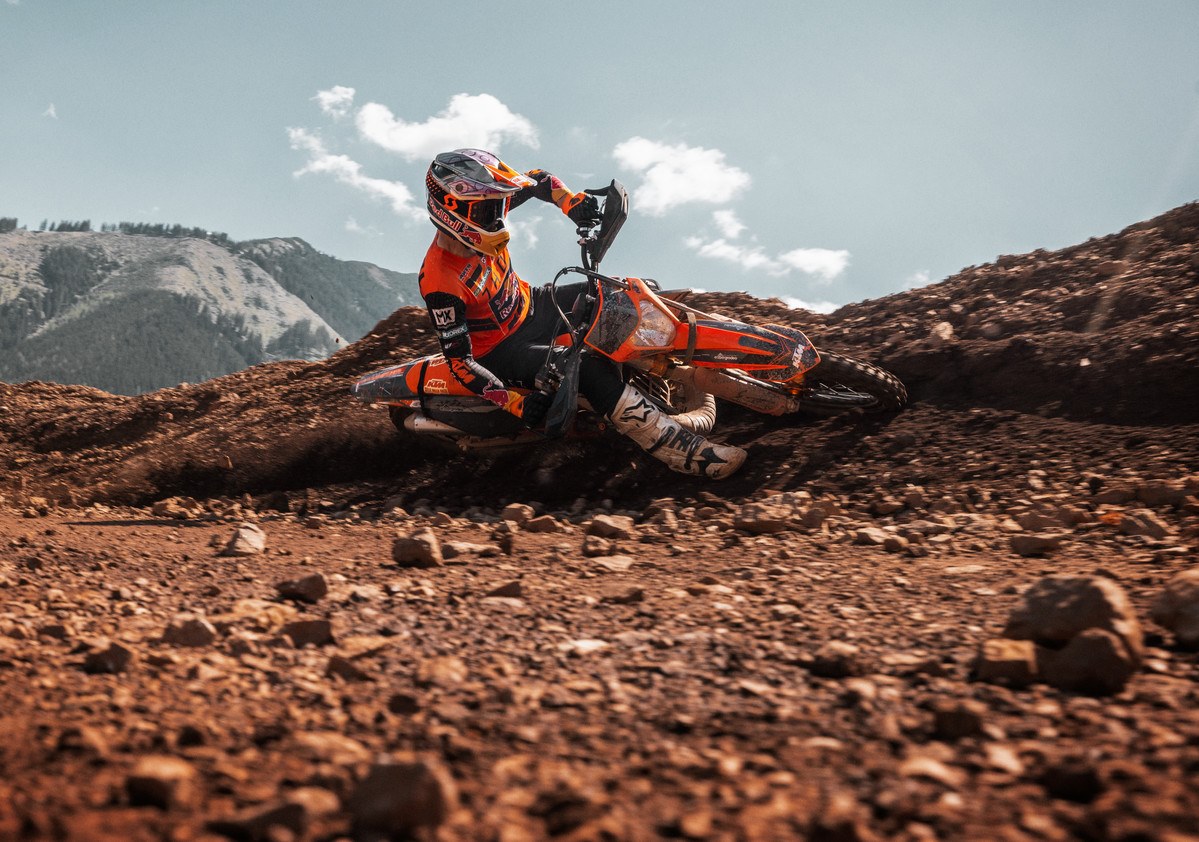 CHECK IT OUT CHRIS BIRCH & KAILUB RUSSELL TAKE THE NEW KTM 300 XCW