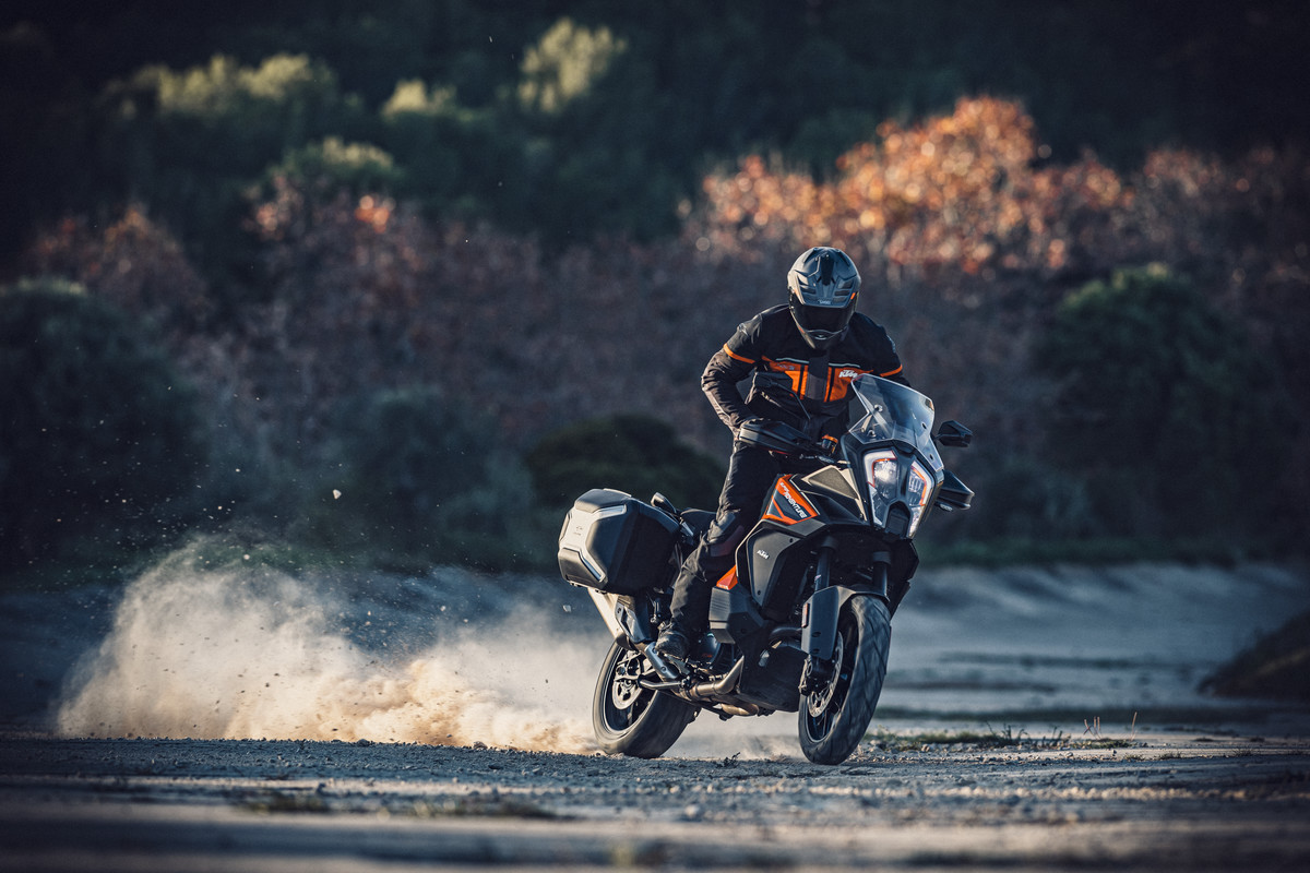  KTM 1290 SUPER ADVENTURE S（オプション装着車）