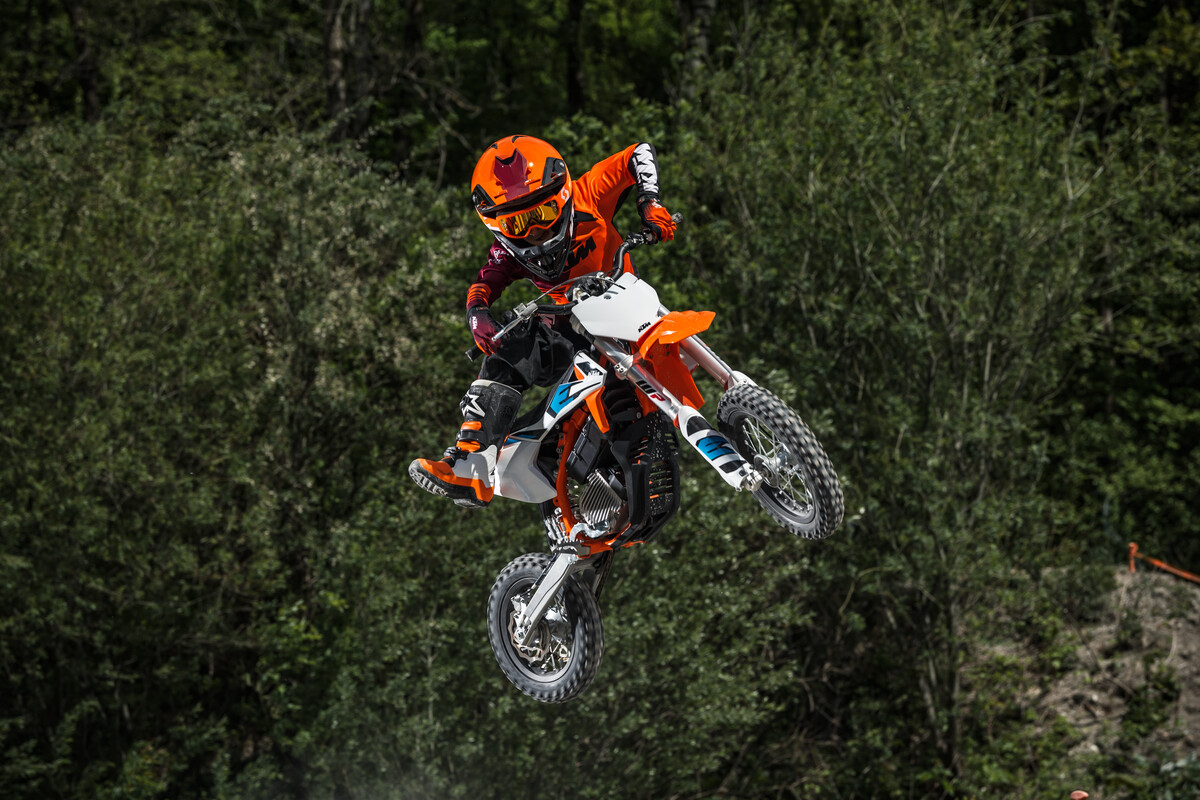289505_KTM SX E5 MY 2020_MY20_