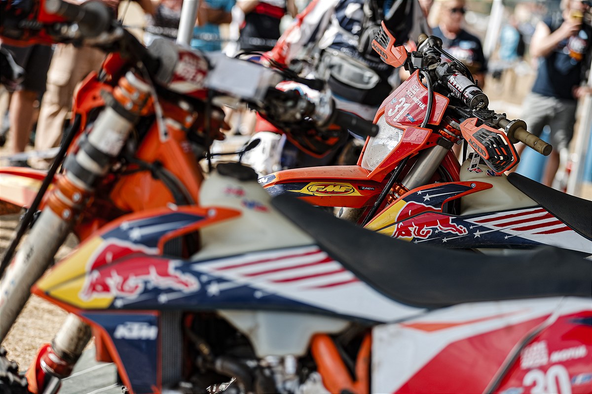 ktm_ISDE_2022_France_08008