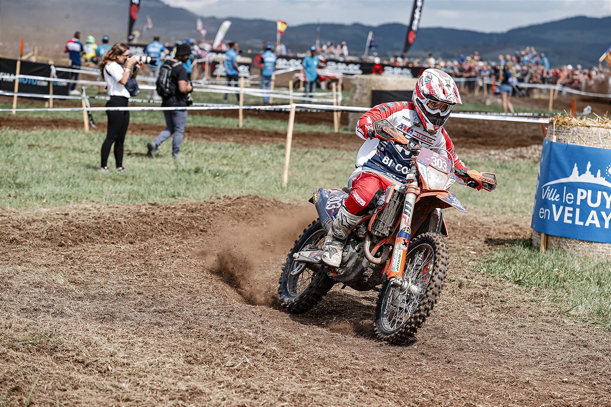 korie-steede_ISDE_2022_France_27205