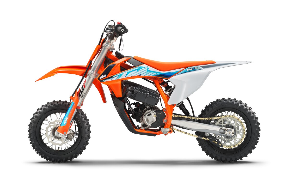 2023 KTM SX-E 3