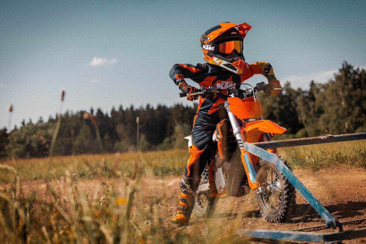 2023 KTM SX-E 3