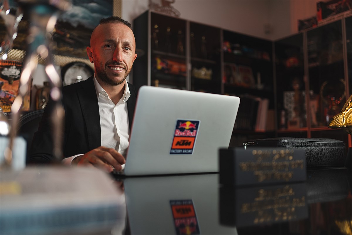 2023 Red Bull KTM Tony Cairoli Team Manager announcement