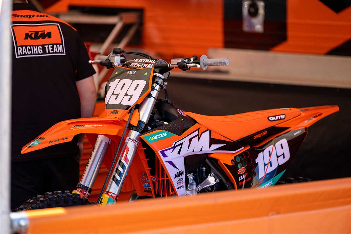 FM-2022-KTM-2022-AUSX-Adelaide-1