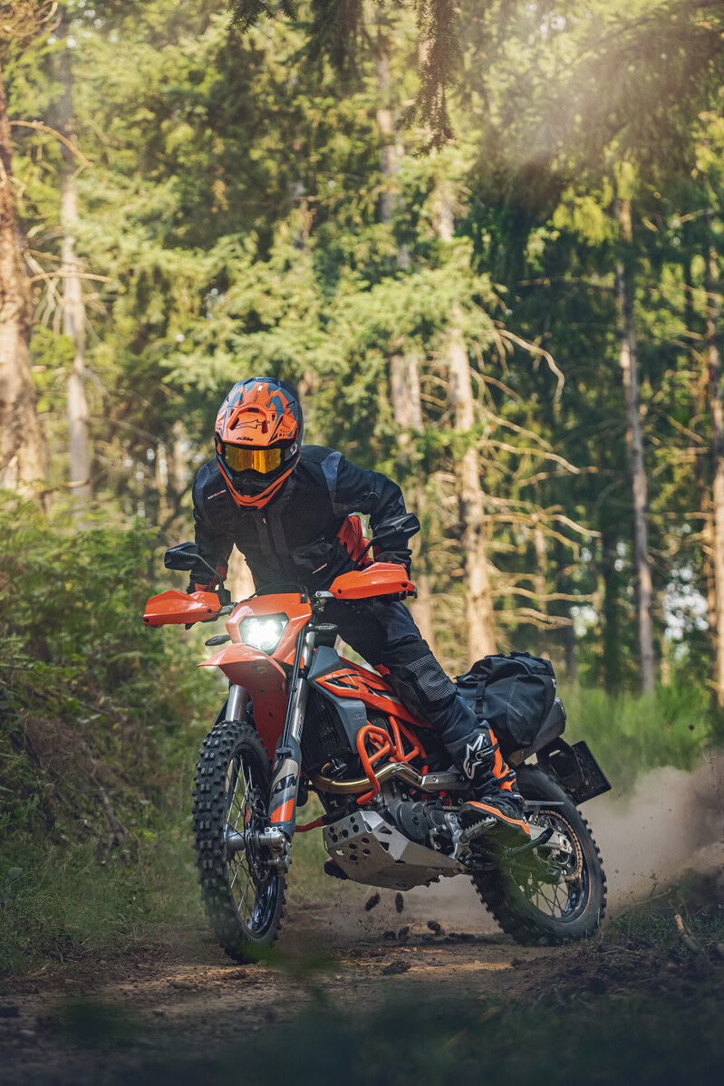 2023 KTM 690 ENDURO R