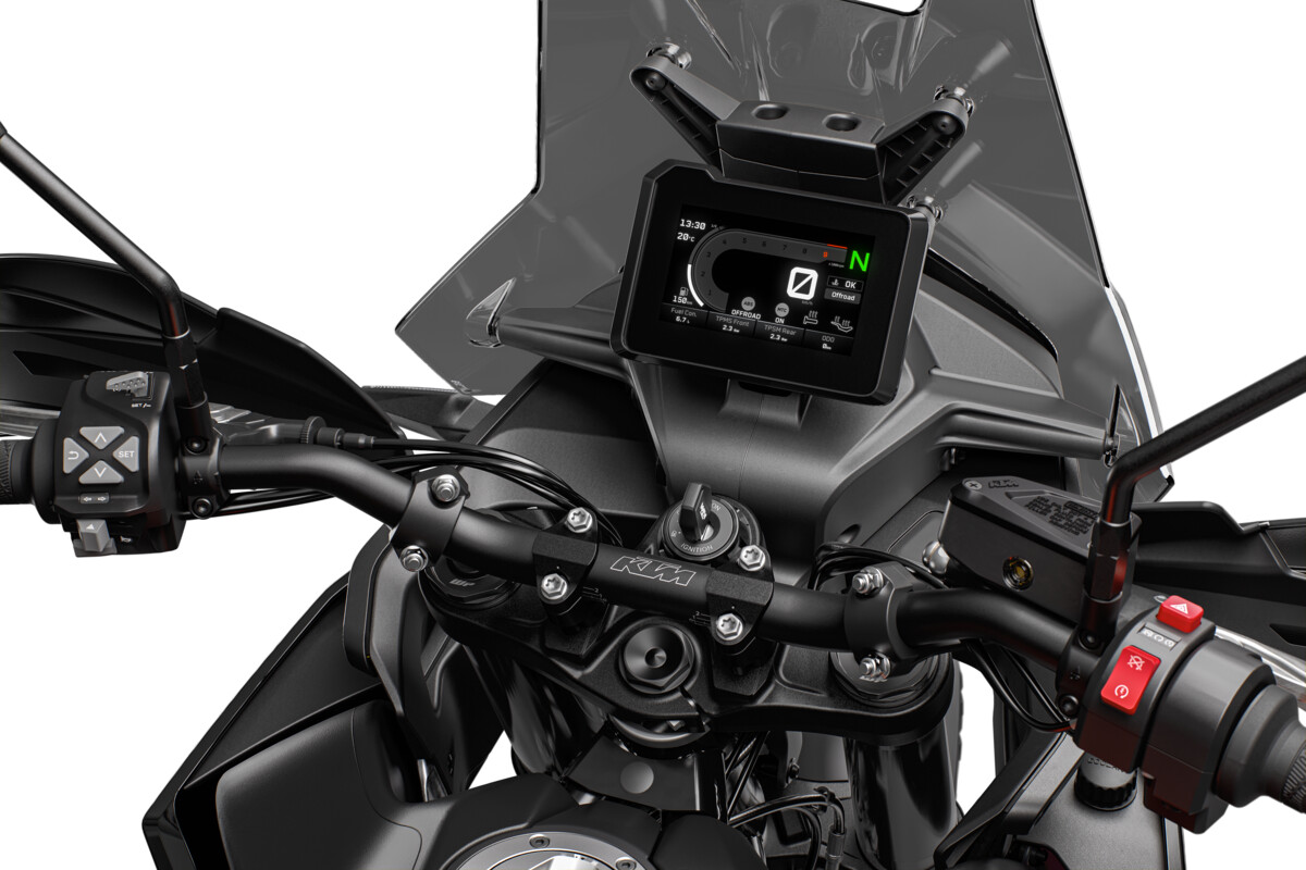 457285_MY23 KTM 890 ADVENTURE Black US MY23 Dashboard_MY23