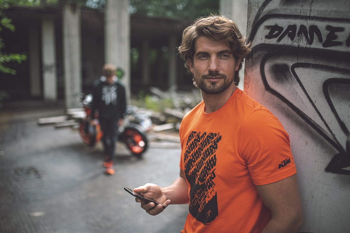 367854_KTM PowerWear Casual MY20 Radical Logo Tee_PW Casual