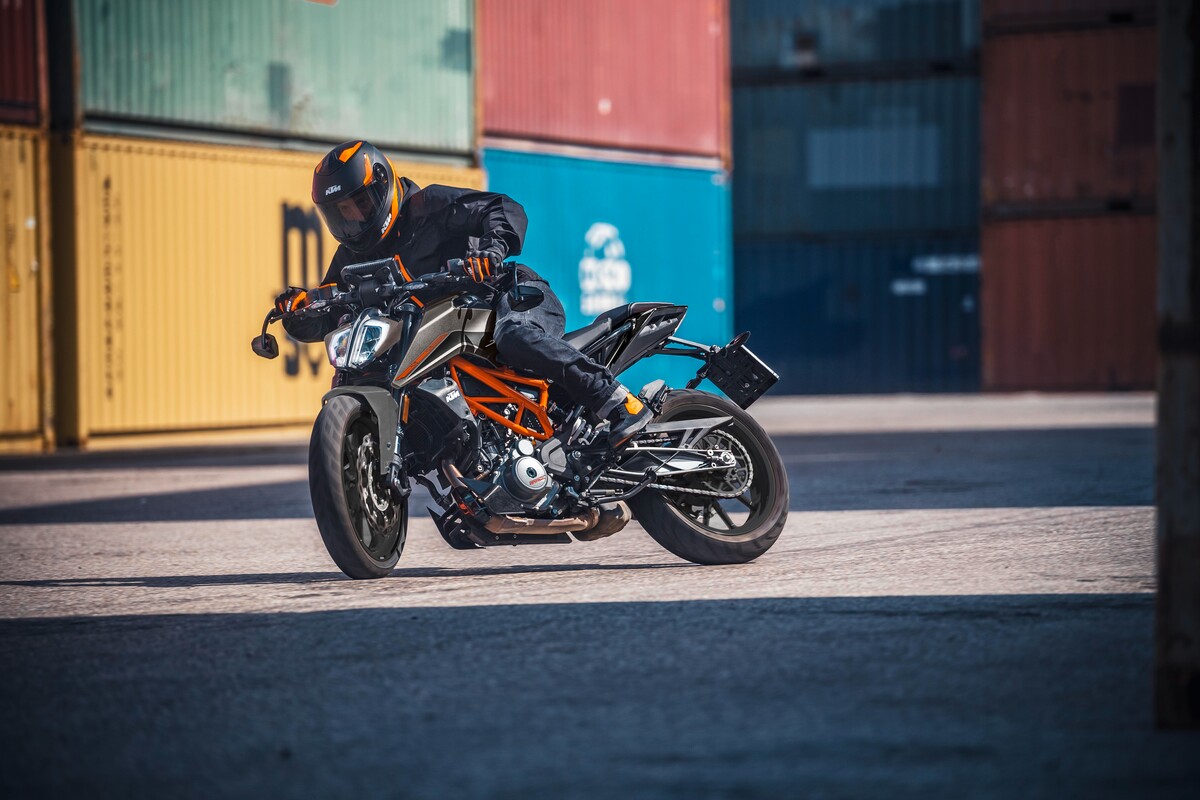 KTM 390 DUKE（オプション装着車）