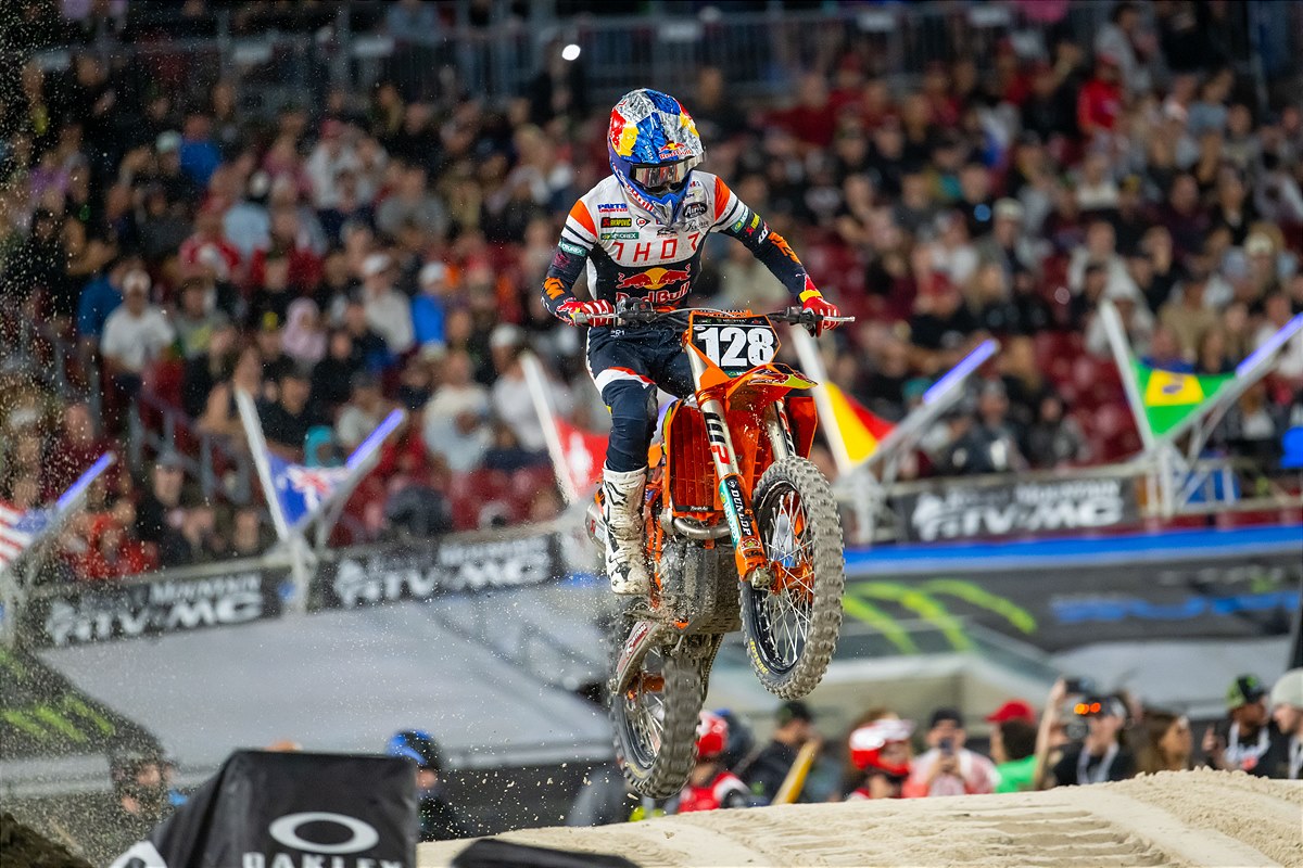 TOM VIALLE - RED BULL KTM FACTORY RACING