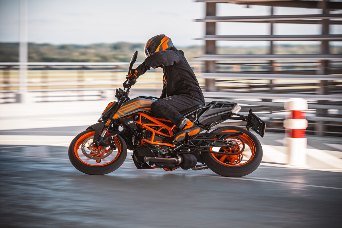 KTM 125 DUKE（オプション装着車）