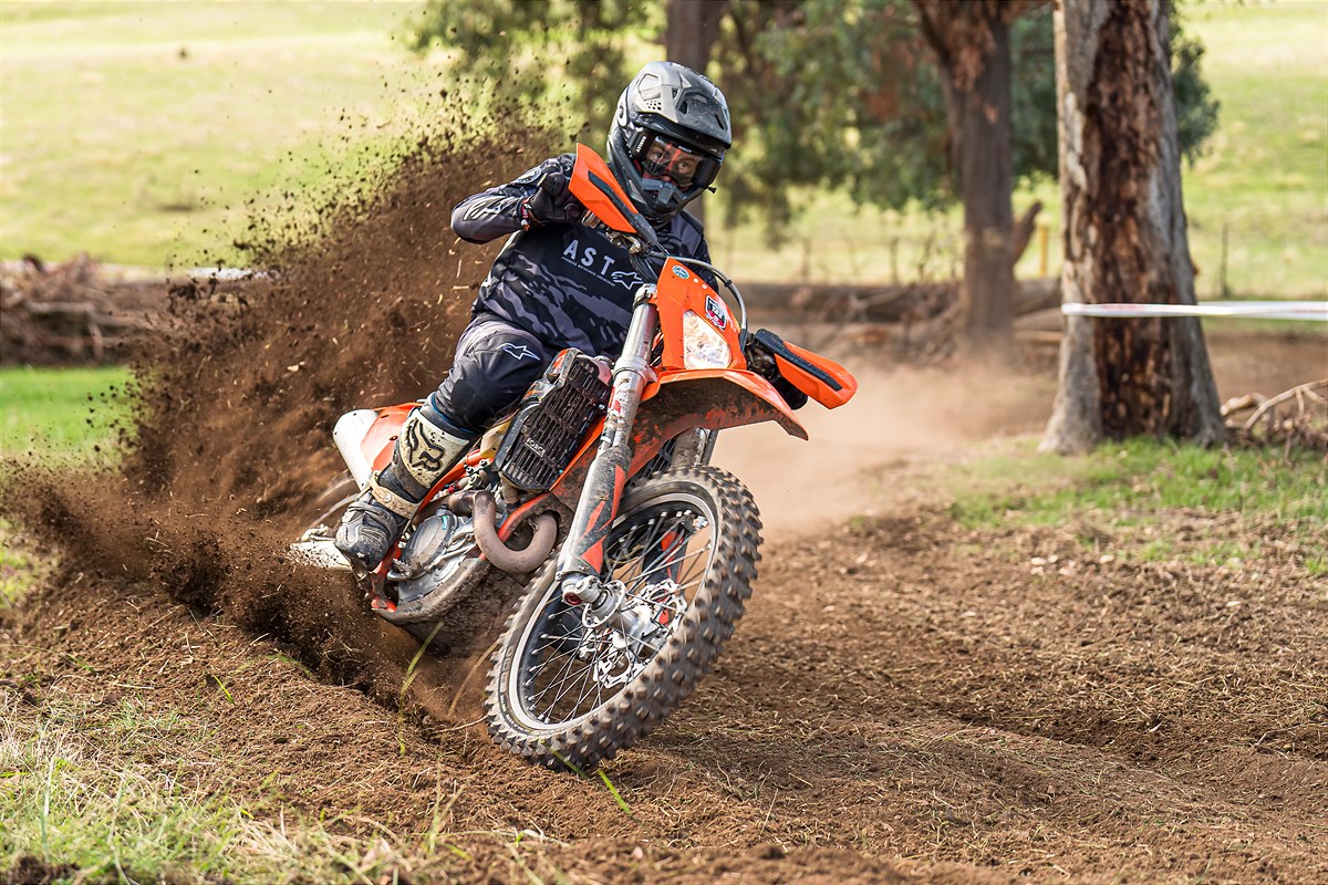 RIDE OUT Moto Weekends