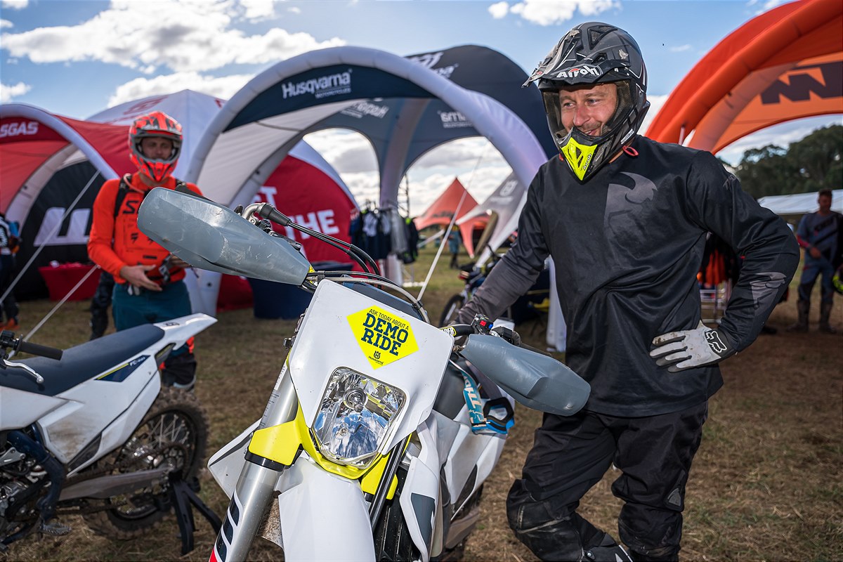 RIDE OUT Moto Weekends