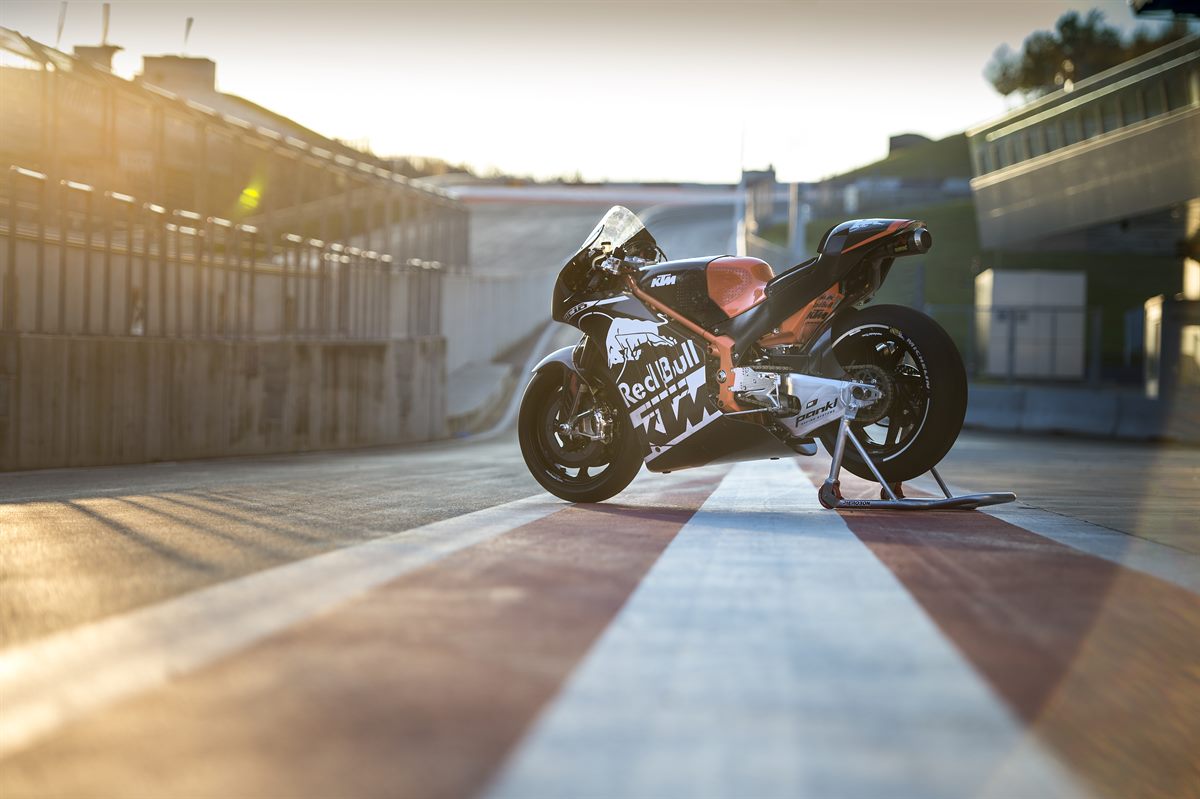 KTM RC16 Red Bull Ring 2015