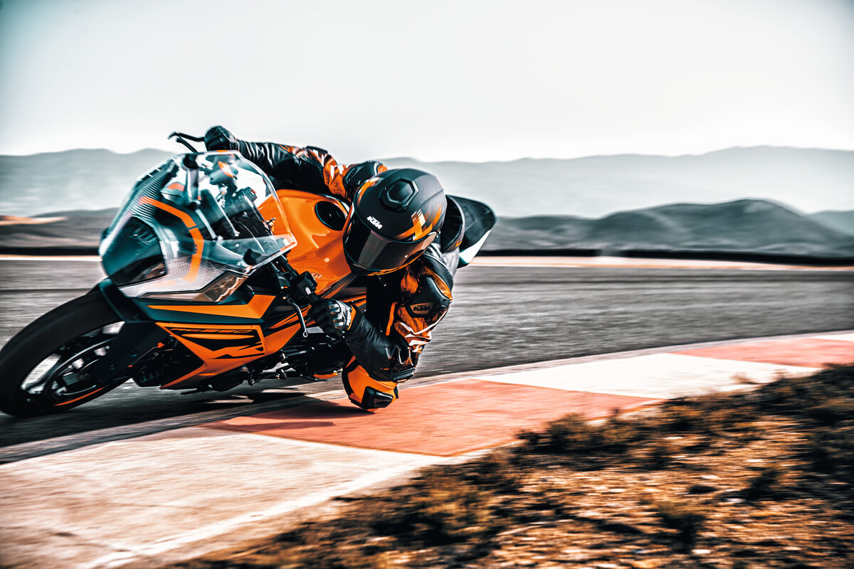 MY2022 KTM RC 390（オプション装着車）