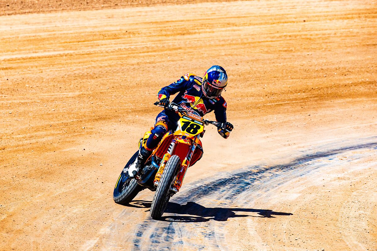 MAX WHALE - RED BULL KTM FACTORY RACING