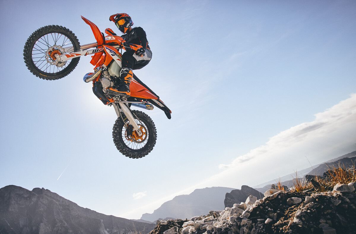 MY2023 KTM 300 EXC（オプション装着車）