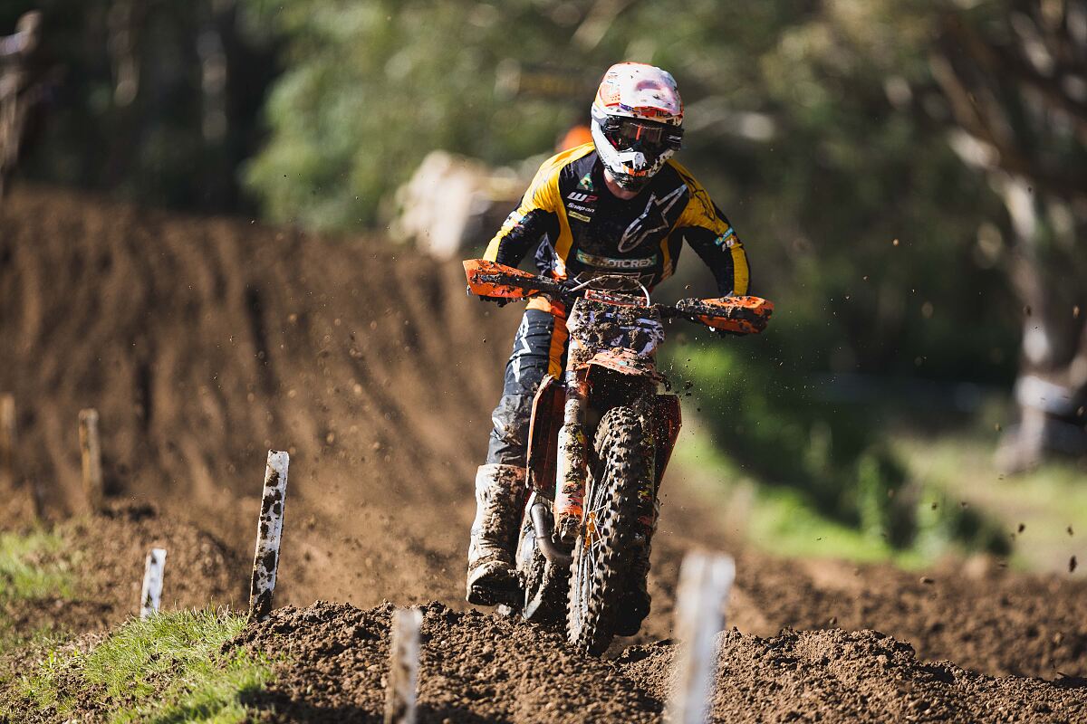 KTM RACING TEAM
