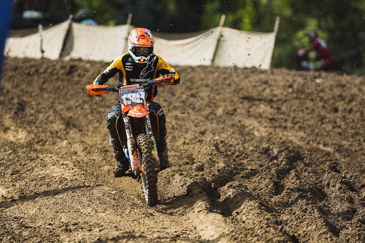 KTM RACING TEAM
