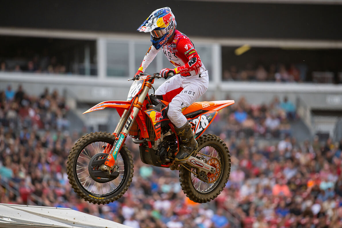 TOM VIALLE - RED BULL KTM FACTORY RACING