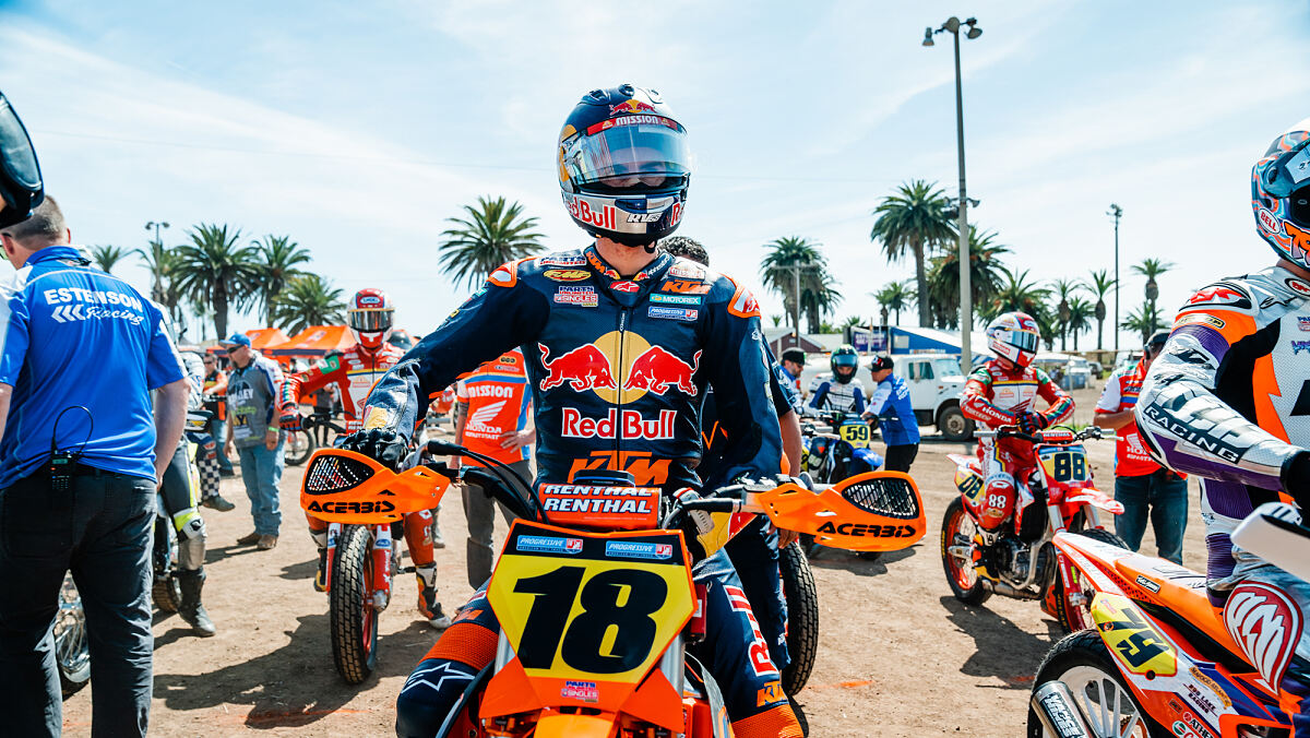 MAX WHALE - RED BULL KTM FACTORY RACING
