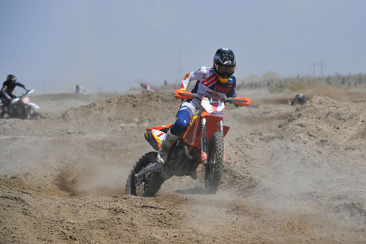 DANTE OLIVEIRA 03 - FMF KTM FACTORY RACING