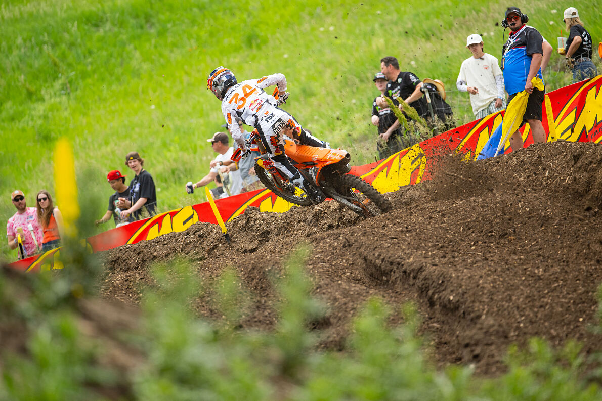 MAXIMUS VOHLAND 02 - RED BULL KTM FACTORY RACING