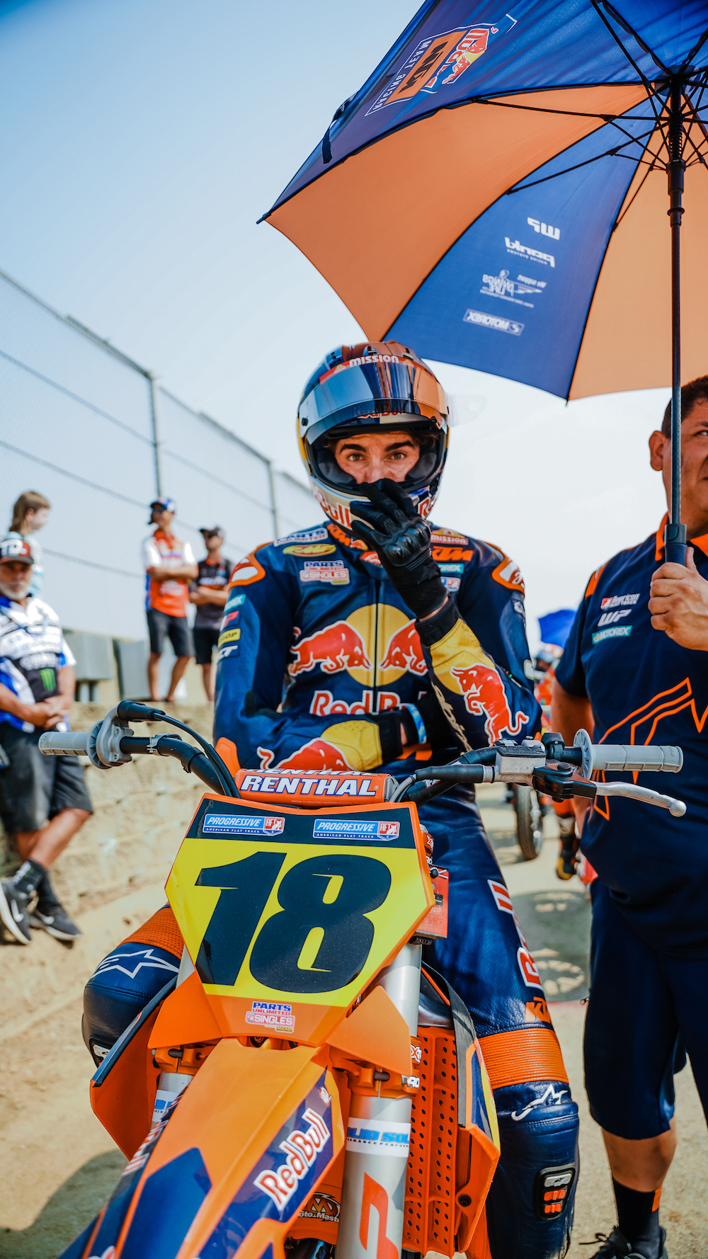 MAX WHALE 02 - RED BULL KTM FACTORY RACING