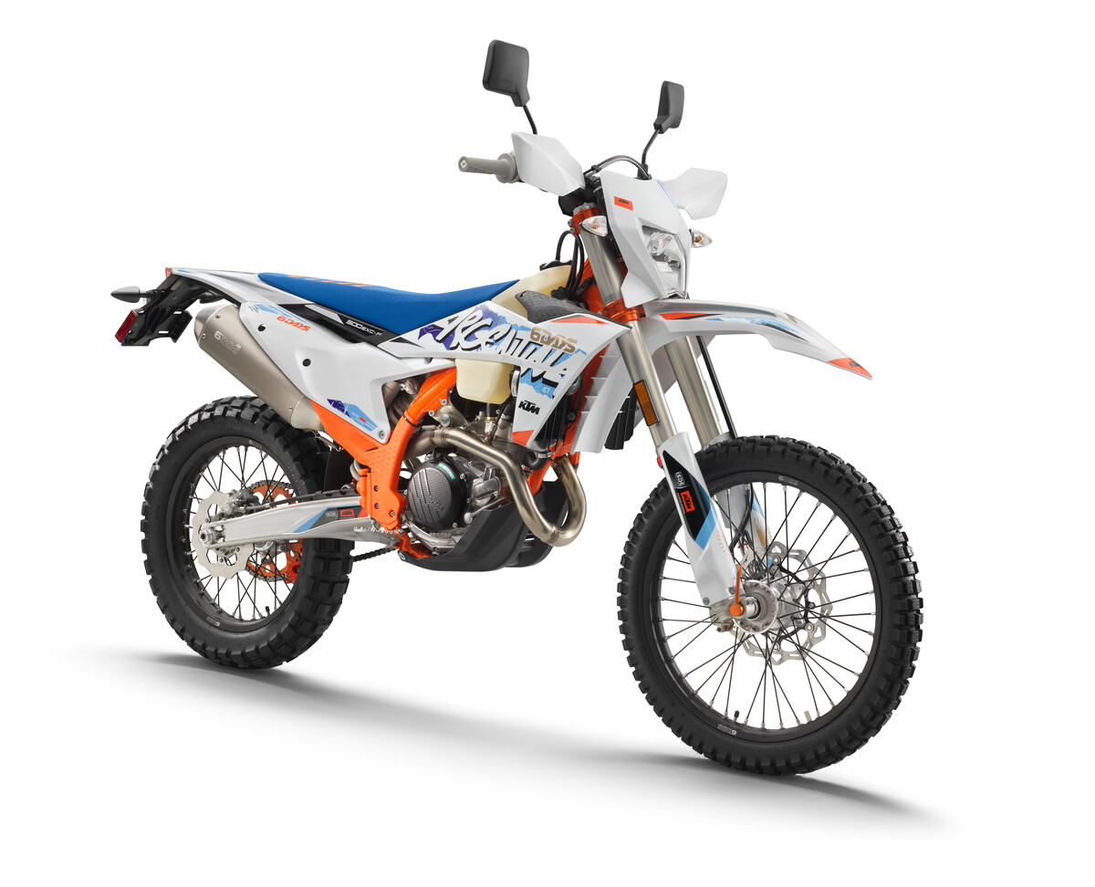 THE 2024 KTM 500 EXCF SIX DAYS IS READY TO TAKE ON ANY CHALLENGE KTM