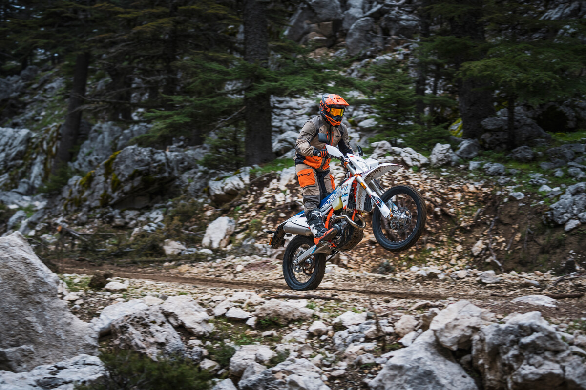 2024 KTM 500 EXC-F SIX DAYS 02