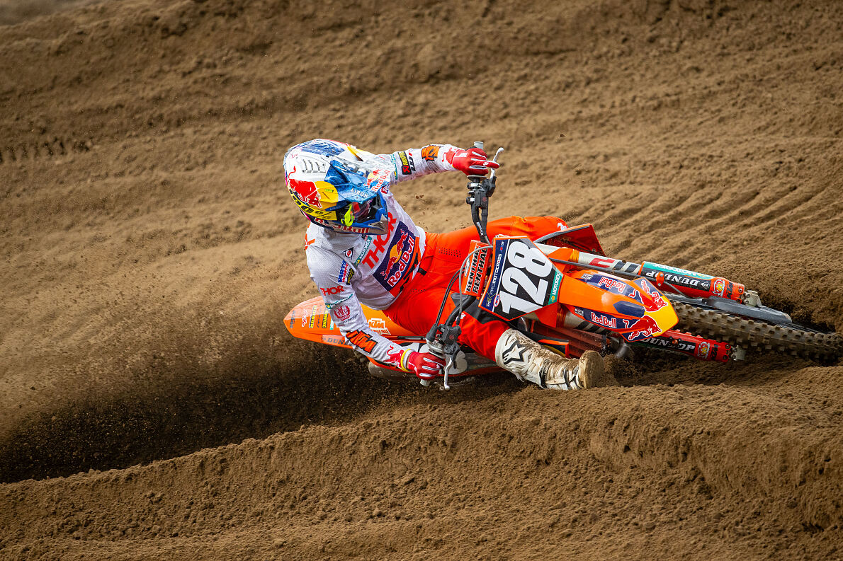 TOM VIALLE 02 - RED BULL KTM FACTORY RACING