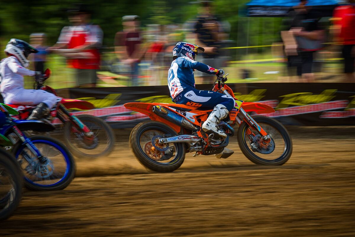 JESS PETTIS 02 - KTM CANADA RED BULL RACE TEAM